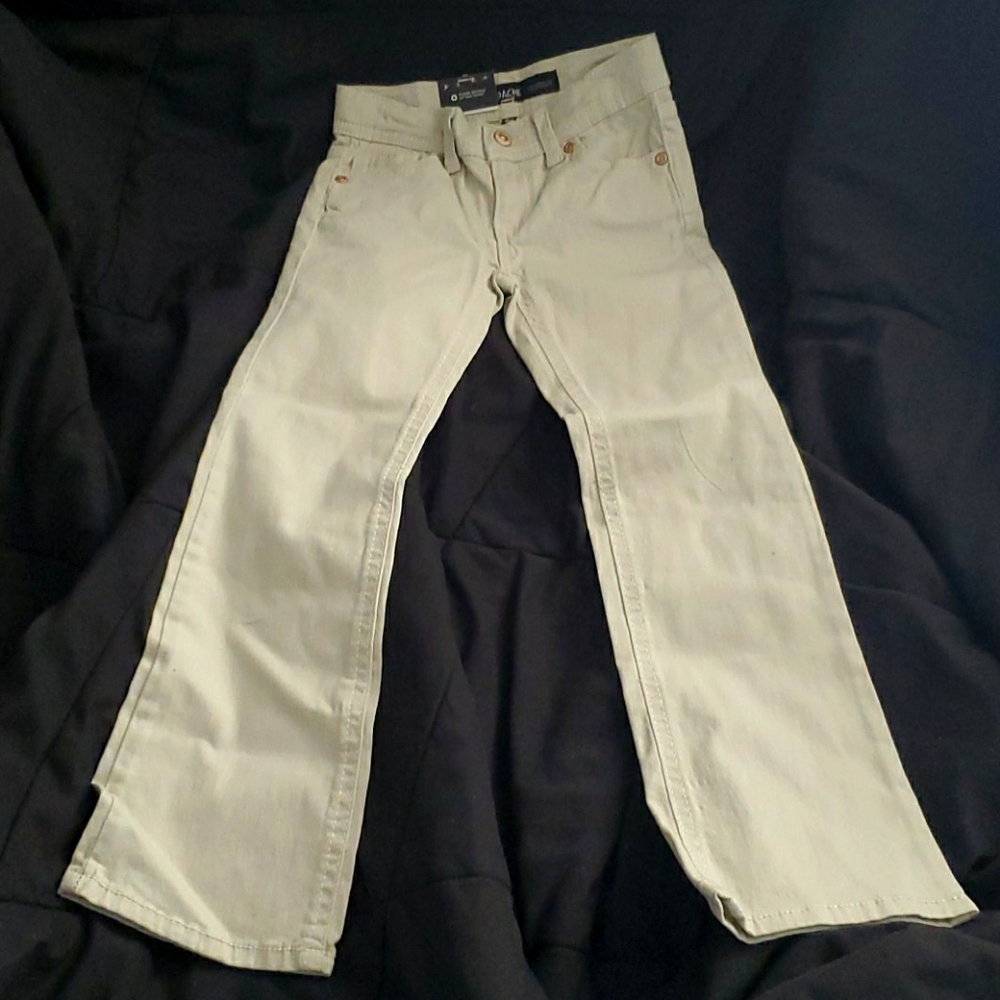 Girl's size 6 Slim Bootcut jeans.